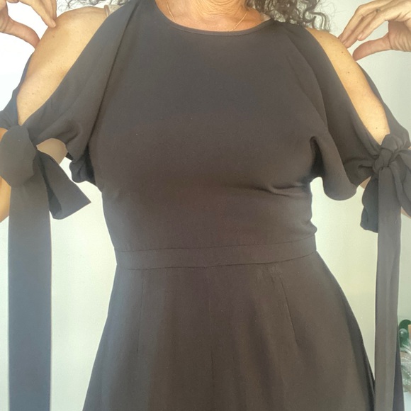 Keepsake The Label Two Minds Cold Shoulder Blck Playsuit Romper sz Medium - Picture 7 of 16